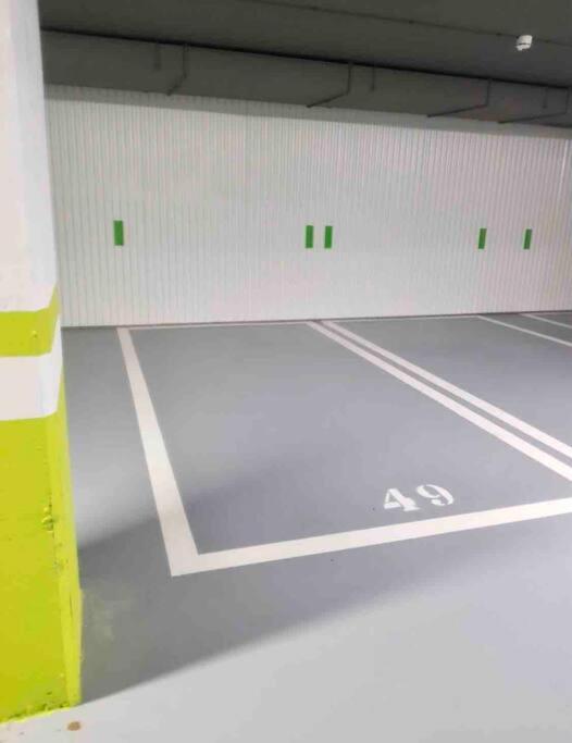 Piso A Estrenar Entrada Autonoma Garage Wifi 4 Personas Apartment Vigo Exterior photo